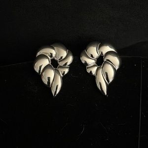 Vintage Silver tone Monet clip on earrings